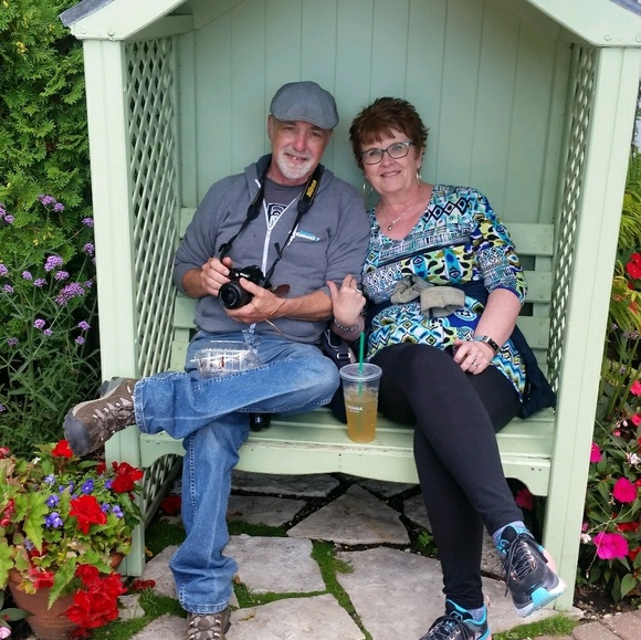 Meet your Posher, Cheryl - Picture 1 of 1